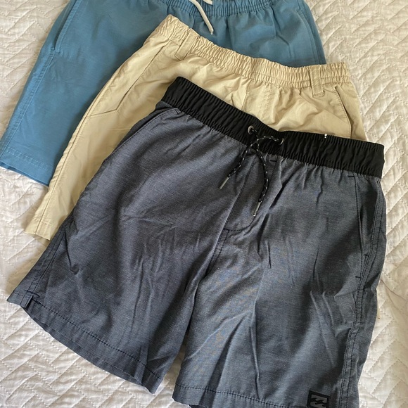 Set of 3 Boys shorts size Medium - Picture 3 of 6